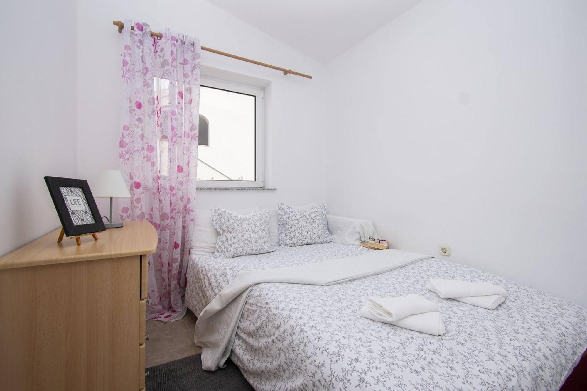 Apartment Meri Razanj With Sea View Extérieur photo